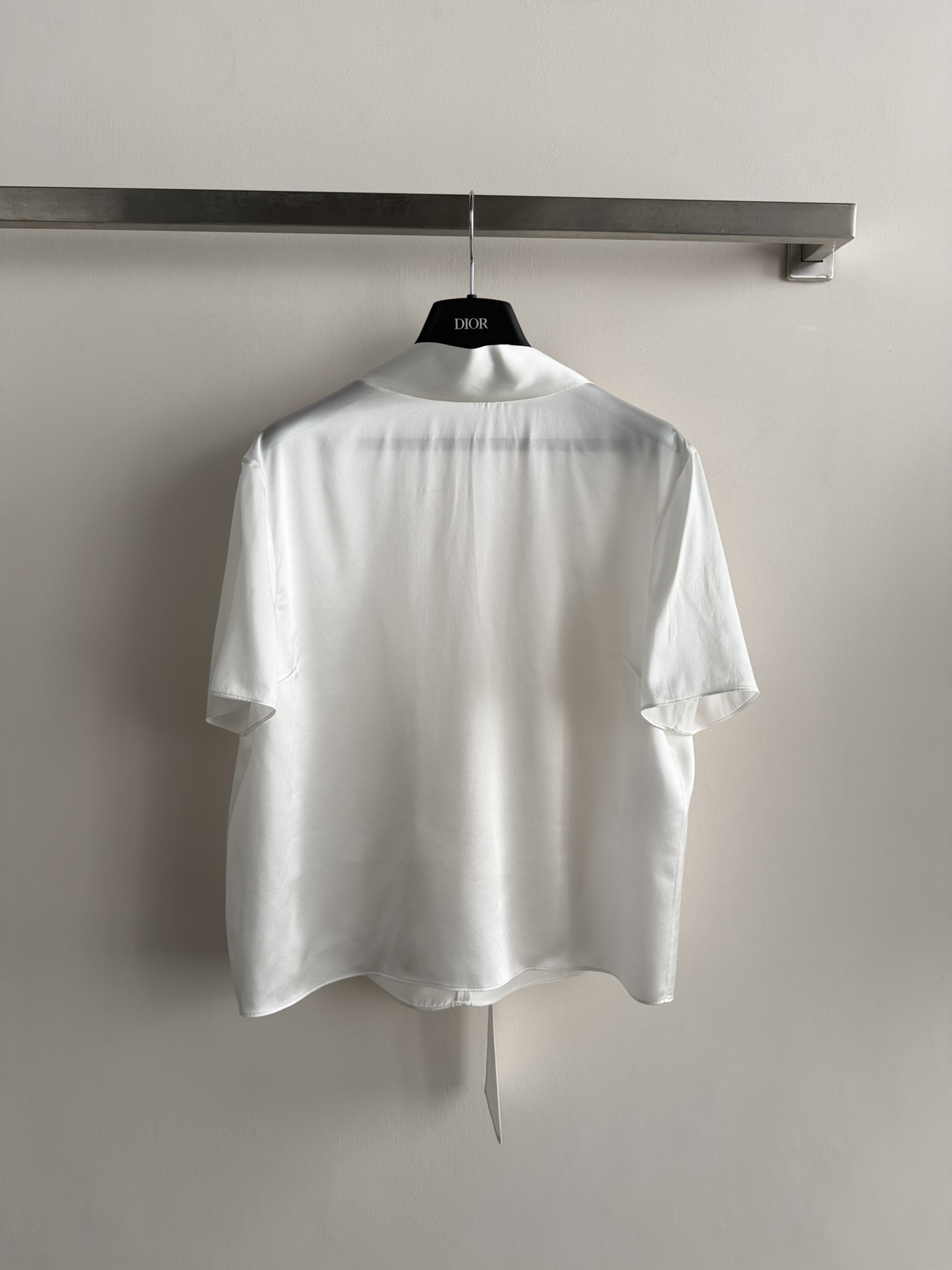 Women's short sleeves